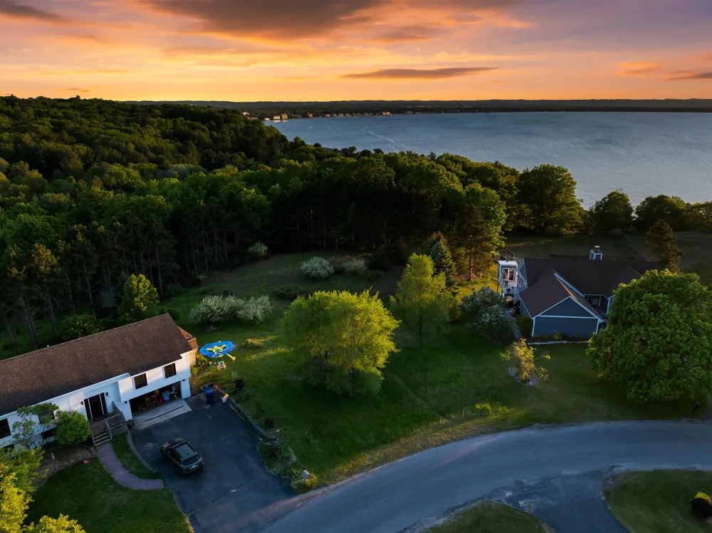 3147 Scenic Hills Drive Acme Township, MI 49690