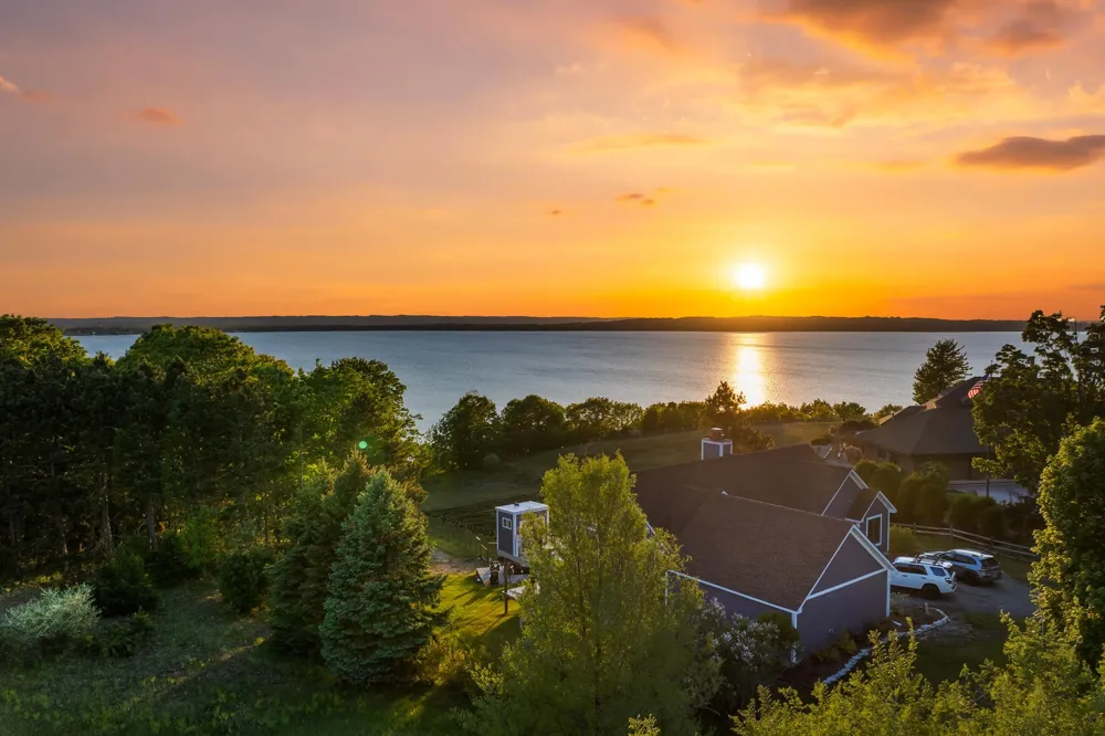 3147 Scenic Hills Drive Acme Township, MI 49690