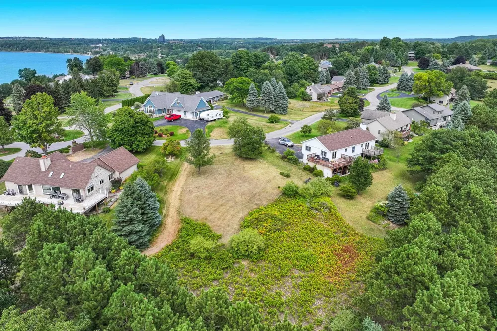 3147 Scenic Hills Drive Acme Township, MI 49690