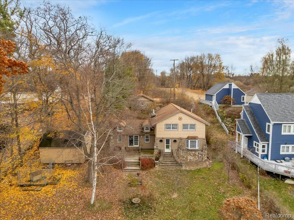 5896 Silver Birch Road Hadley Township, MI 48462