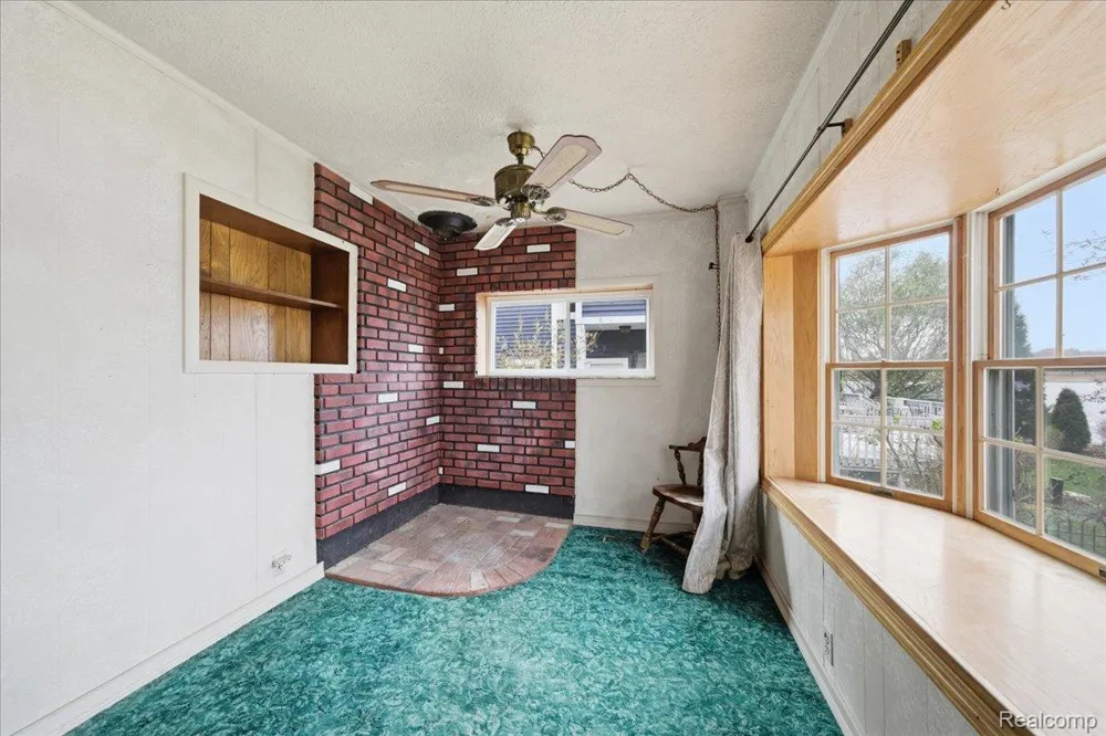 5896 Silver Birch Road Hadley Township, MI 48462