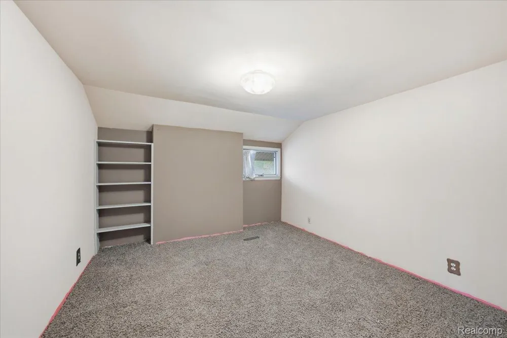 5896 Silver Birch Road Hadley Township, MI 48462