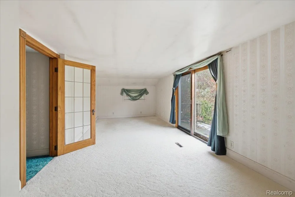 5896 Silver Birch Road Hadley Township, MI 48462