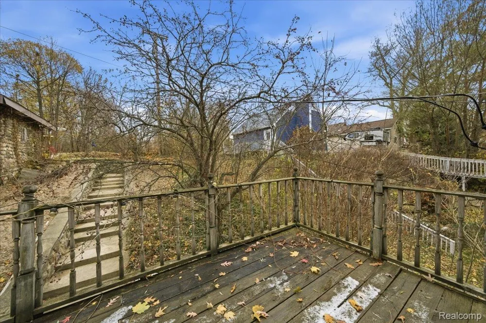 5896 Silver Birch Road Hadley Township, MI 48462