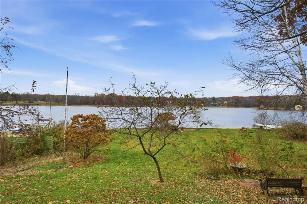 5896 Silver Birch Road Hadley Township, MI 48462
