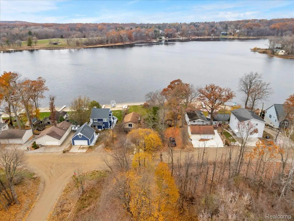 5896 Silver Birch Road Hadley Township, MI 48462
