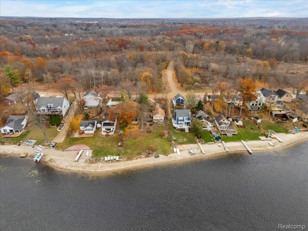5896 Silver Birch Road Hadley Township, MI 48462