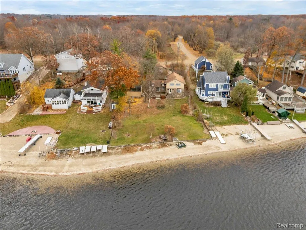 5896 Silver Birch Road Hadley Township, MI 48462