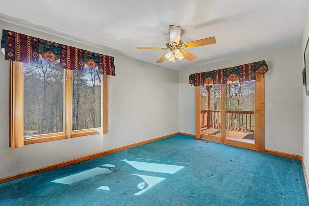 Hawks Nest Ridge Cullowhee, NC 28723