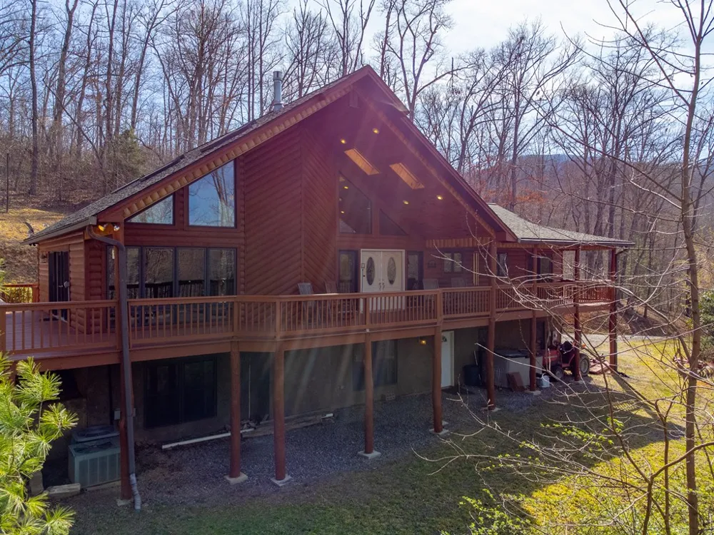 Hawks Nest Ridge Cullowhee, NC 28723