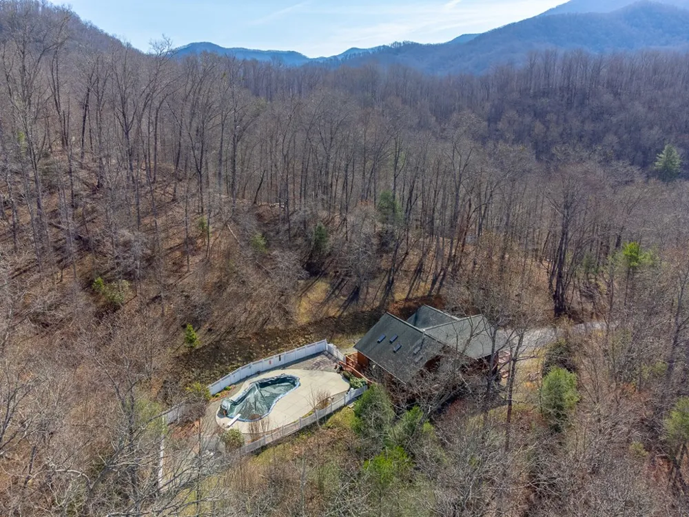 Hawks Nest Ridge Cullowhee, NC 28723