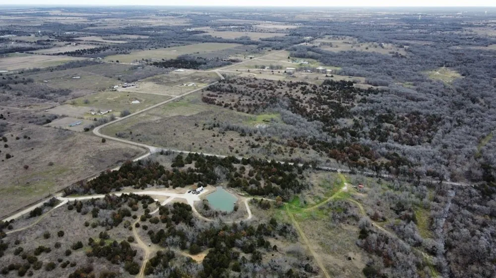Lcr 476 Mexia, TX 76667