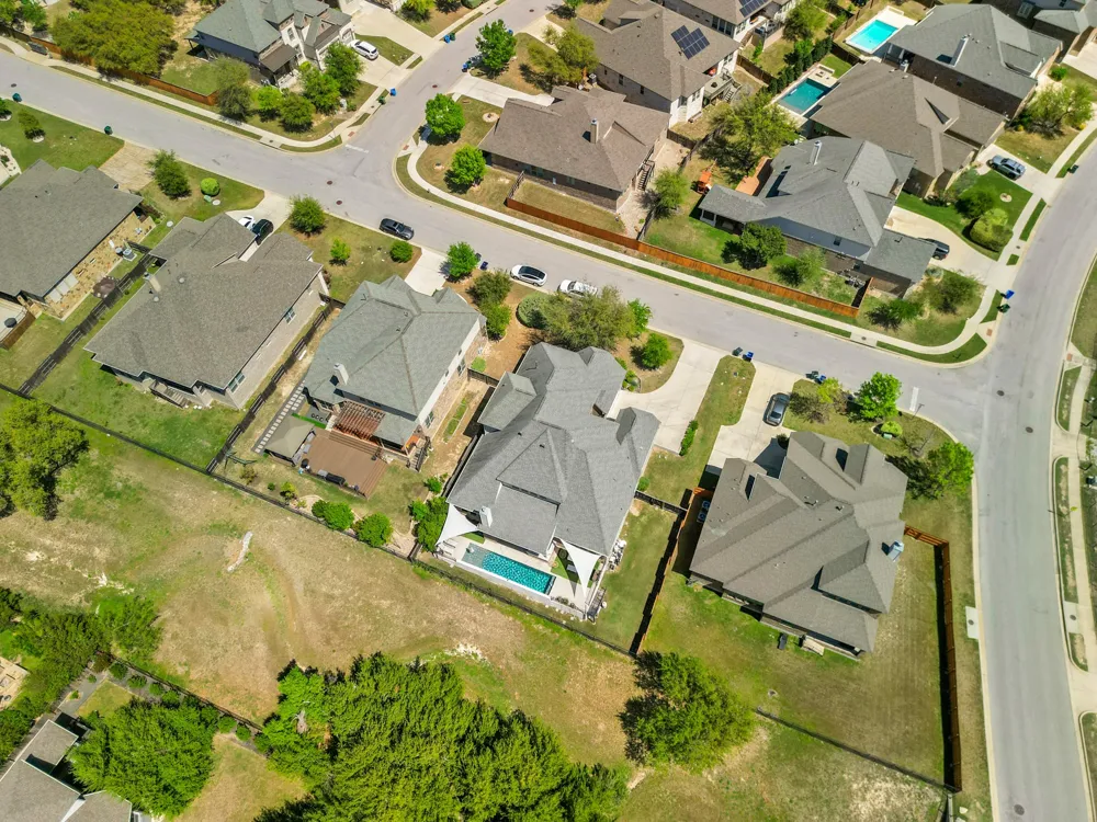 5304 Via Besso Drive Bee Cave, TX 78738