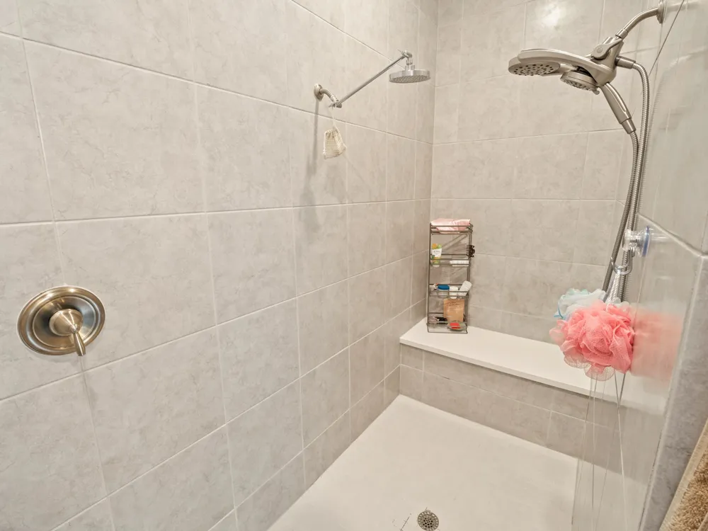 5304 Via Besso Drive Bee Cave, TX 78738