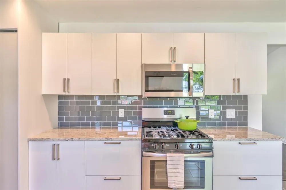 8107 Lazy Lane Austin, TX 78757