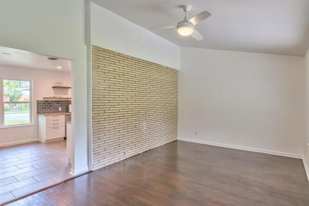 8107 Lazy Lane Austin, TX 78757