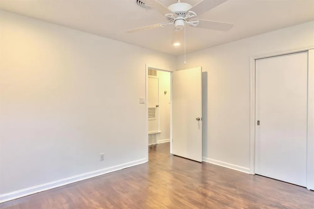 8107 Lazy Lane Austin, TX 78757