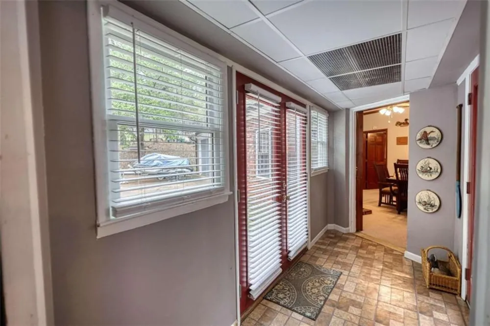1665 County Line Ext Mansfield, GA 30055