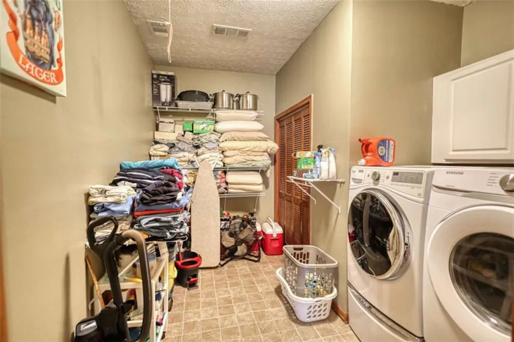 1665 County Line Ext Mansfield, GA 30055