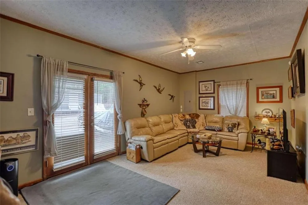 1665 County Line Ext Mansfield, GA 30055