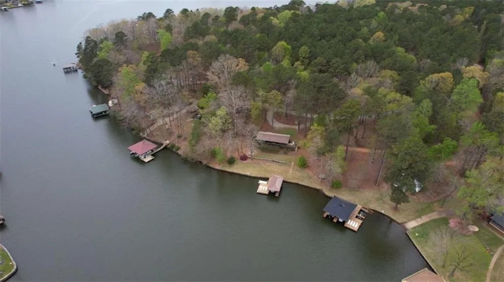 1665 County Line Ext Mansfield, GA 30055