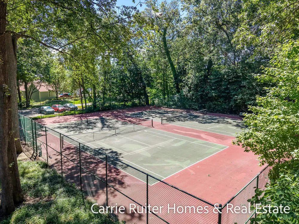 16919 Landing Lane Spring Lake, MI 49456
