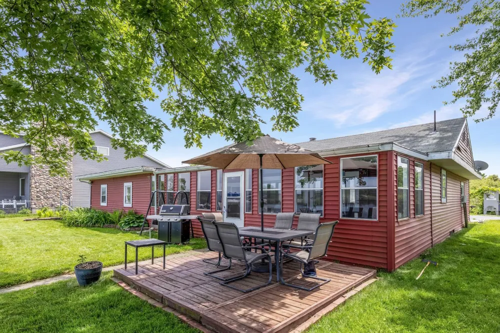 68258 Cassopolis Road Cassopolis, MI 49031