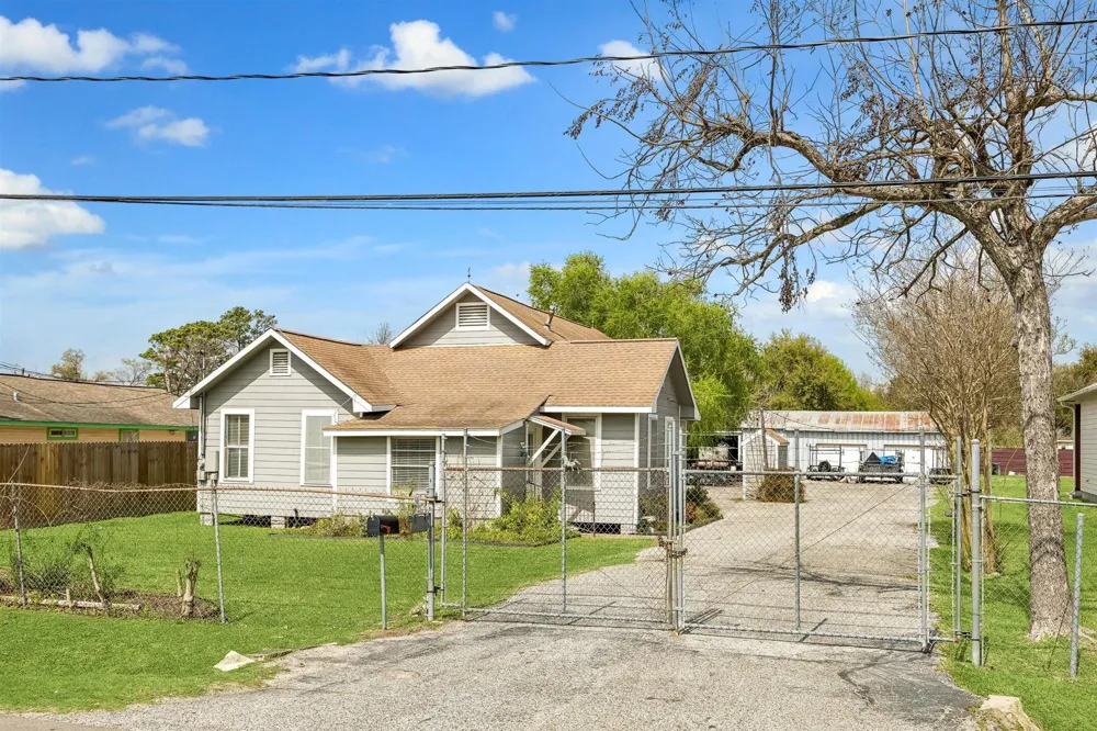 1837 Tidwell Lane Houston, TX 77093