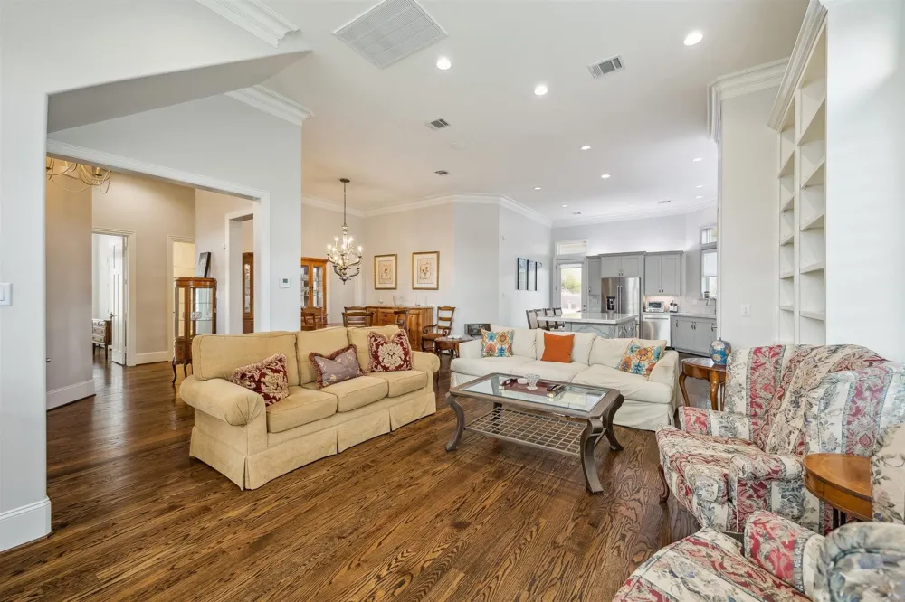 1837 Tidwell Lane Houston, TX 77093