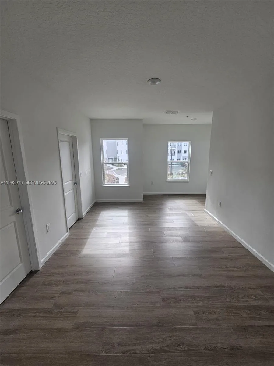 1201 SOUTHSTATION PL #101 Orlando, FL 32809
