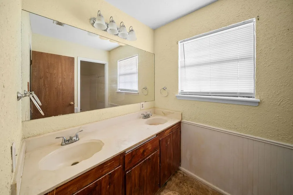 11340 Fm 315 Palestine, TX 75803