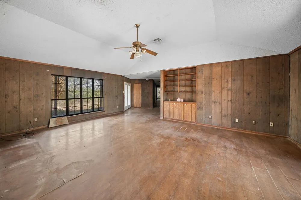 11340 Fm 315 Palestine, TX 75803