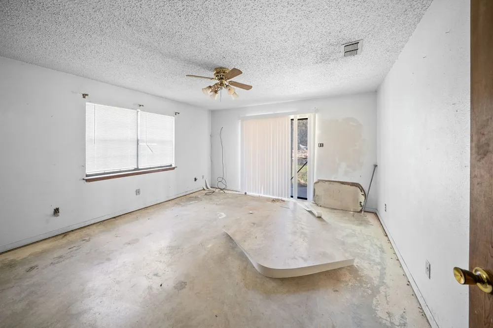 11340 Fm 315 Palestine, TX 75803