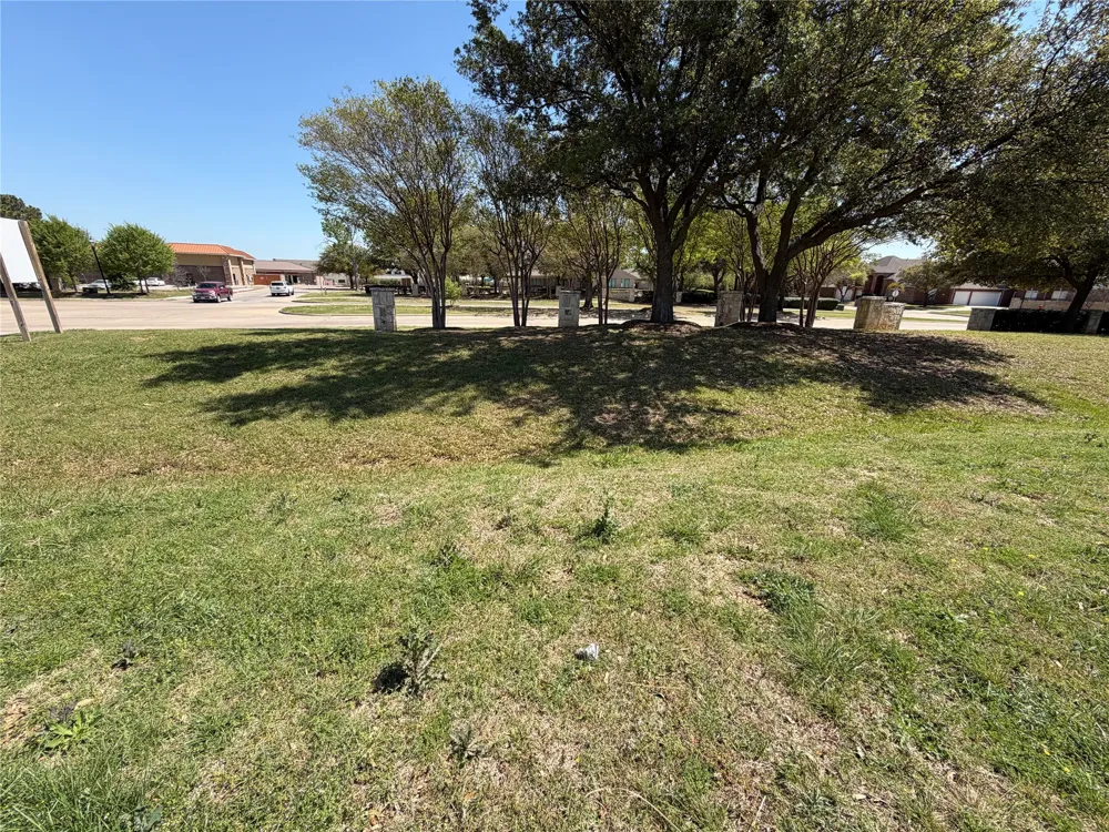 6201 Stone Hill Farms Parkway Flower Mound, TX 75028