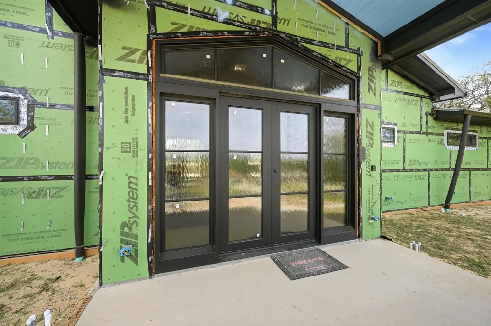 108 Pawnee Trail Lake Kiowa, TX 76240