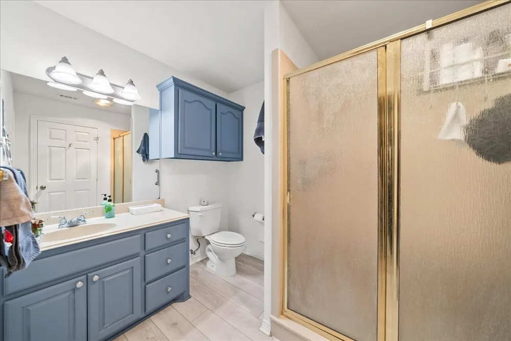 942 Cresthill Drive #20 Cedar Hill, TX 75104