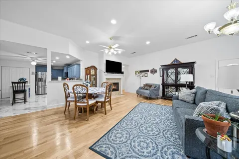 942 Cresthill Drive #20