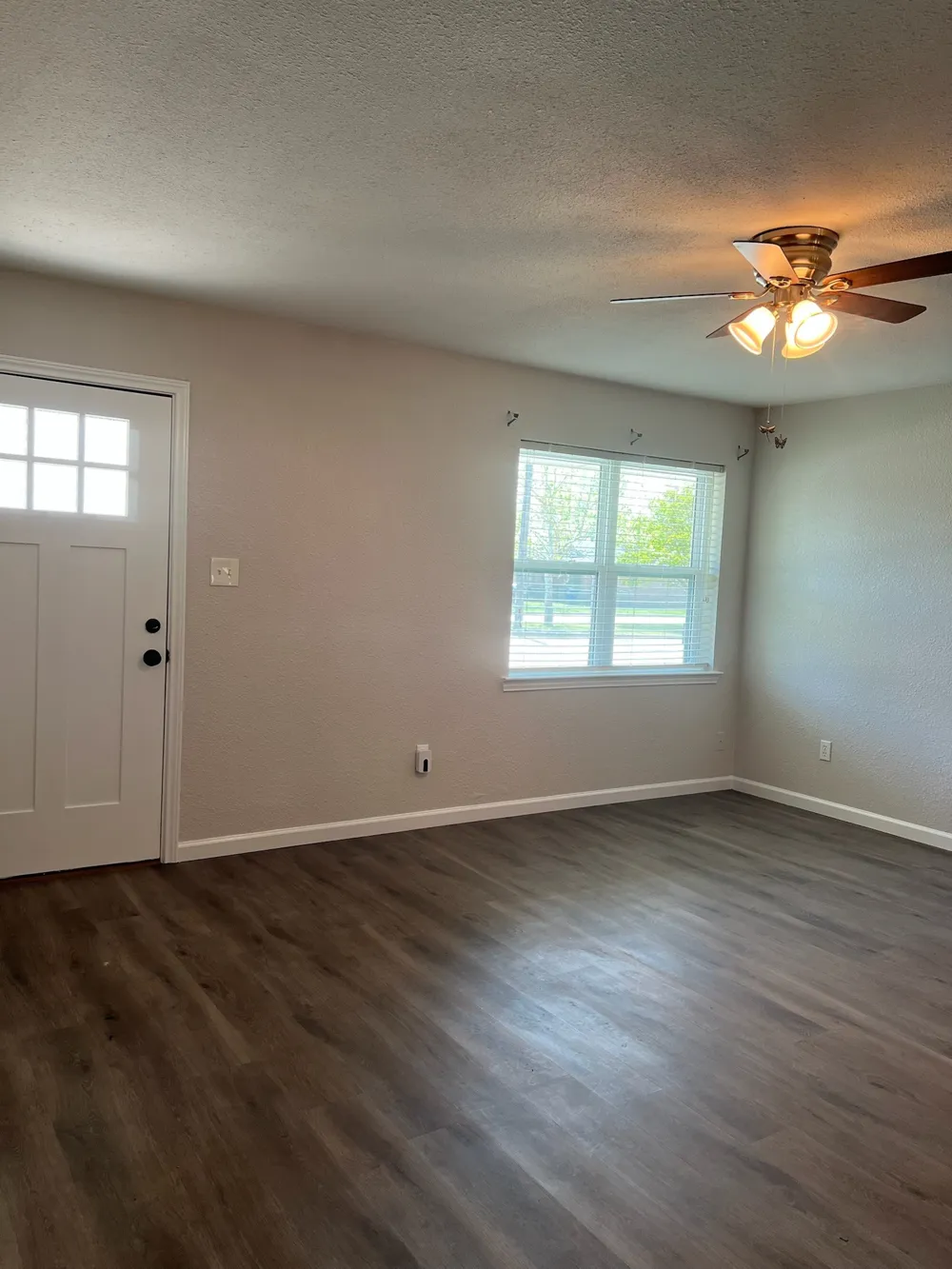 416 Dogwood Avenue Princeton, TX 75407