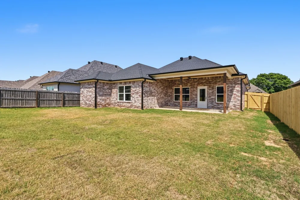 135 Kaul Lane Bullard, TX 75757