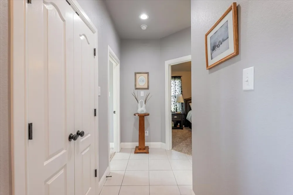 140 Pine Road Poolville, TX 76487