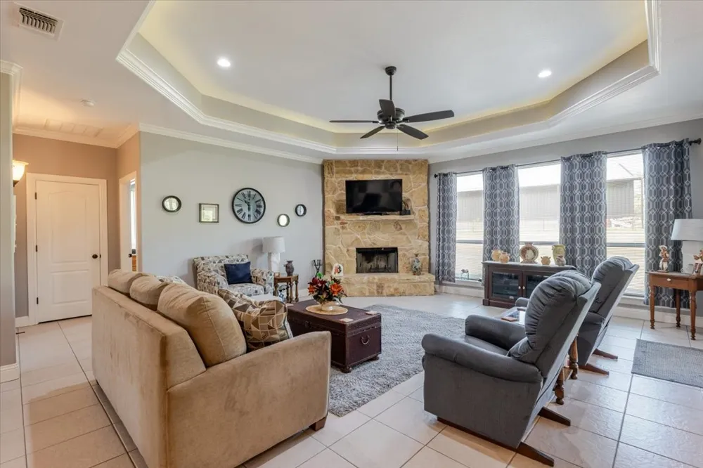 140 Pine Road Poolville, TX 76487