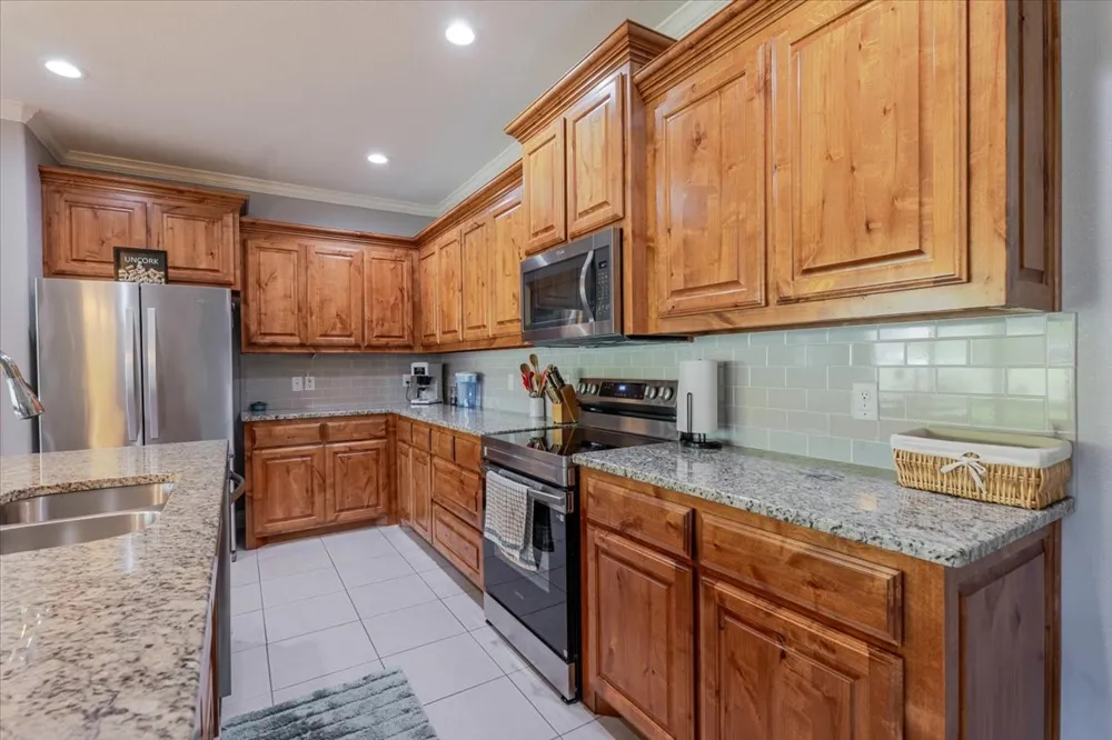 140 Pine Road Poolville, TX 76487
