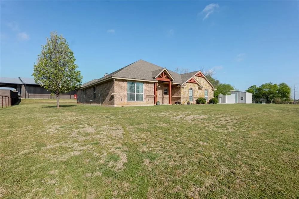 140 Pine Road Poolville, TX 76487