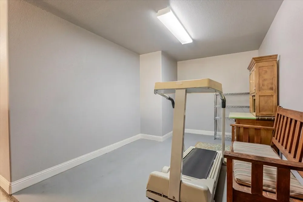 140 Pine Road Poolville, TX 76487