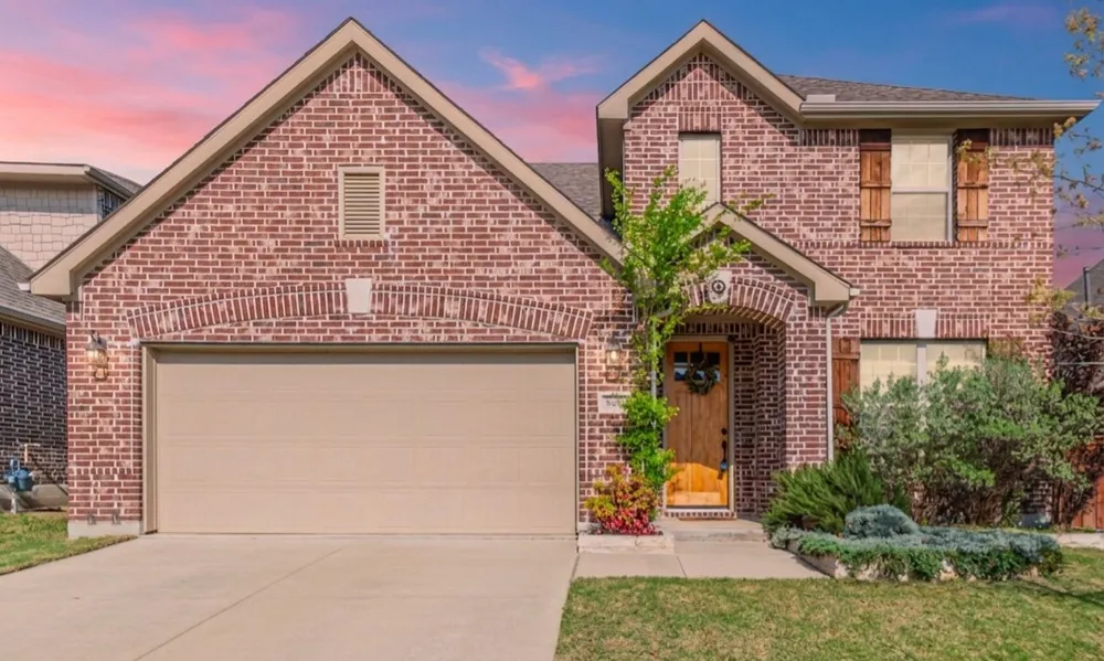 800 Spring Falls Drive