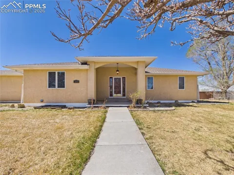 1079 Lynn Drive