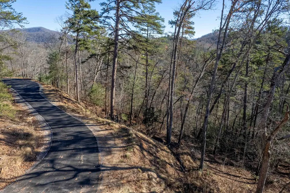 Osprey Mountain Way Sylva, NC 28779
