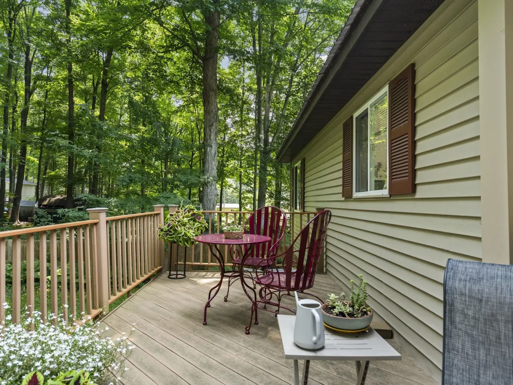 3855 White Birch Drive Green Lake Township, MI 49637