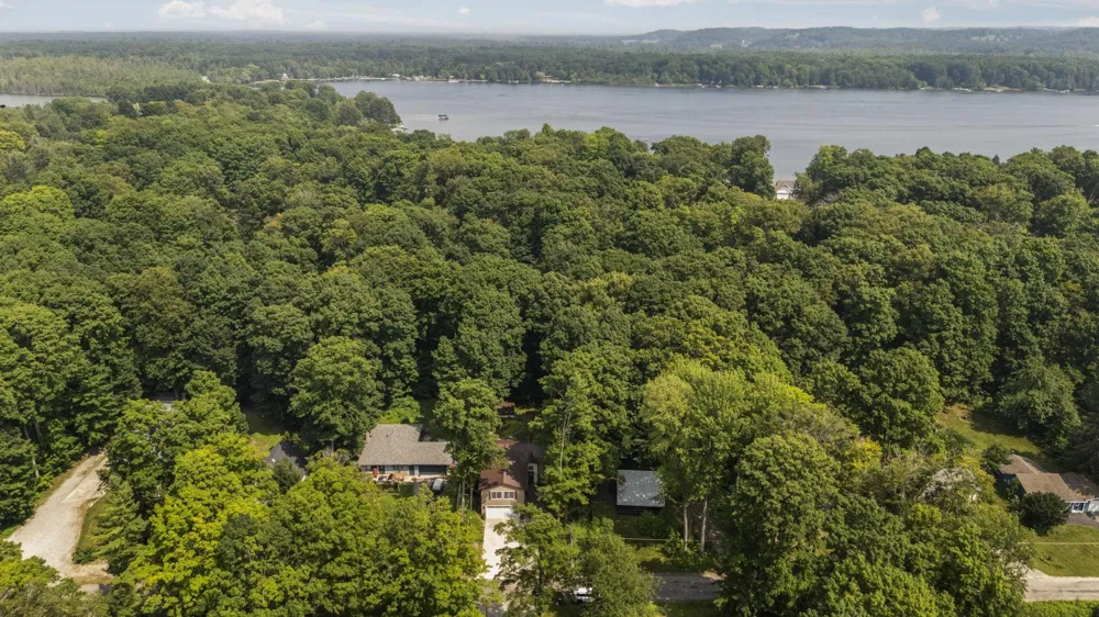 3855 White Birch Drive Green Lake Township, MI 49637
