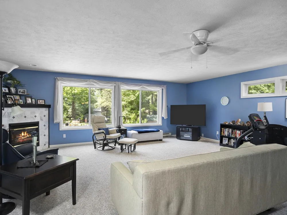 3855 White Birch Drive Green Lake Township, MI 49637